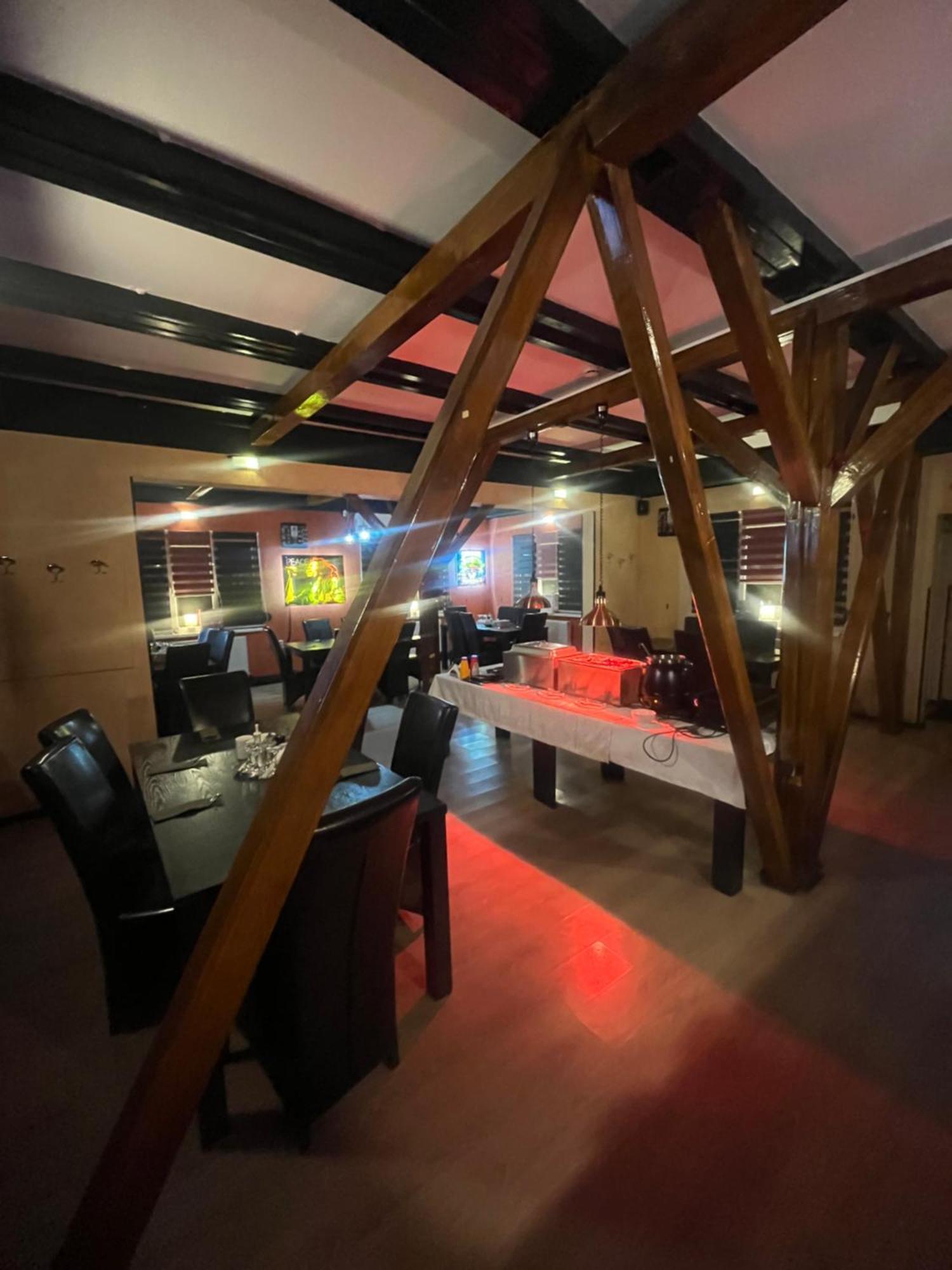 Prince Hotel Miercurea Ciuc Zewnętrze zdjęcie
