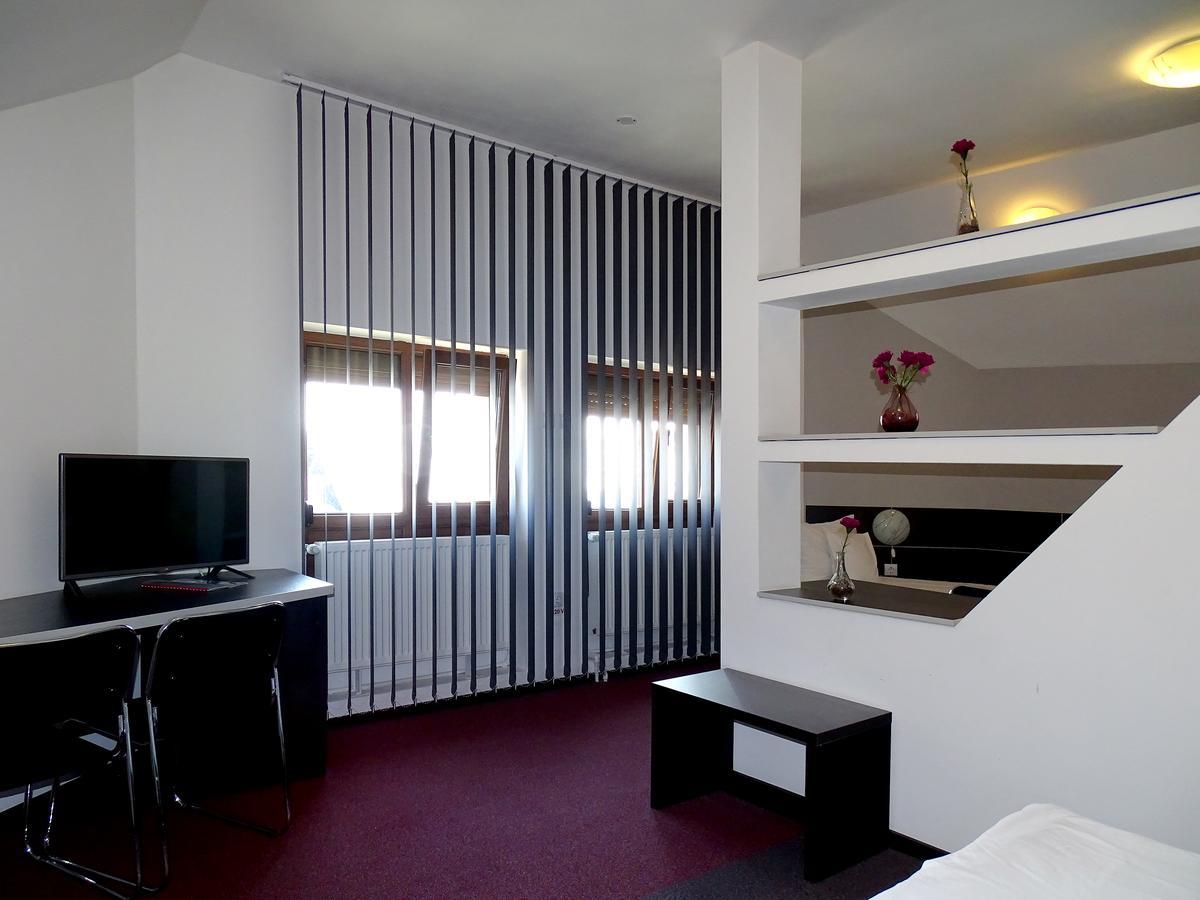 Prince Hotel Miercurea Ciuc Zewnętrze zdjęcie